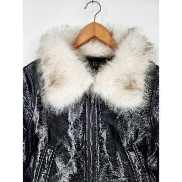Unreal Fur Wet Look Aviator Jacket Black Faux Leather & Fur Collar Women’s S - Picture 4 of 7